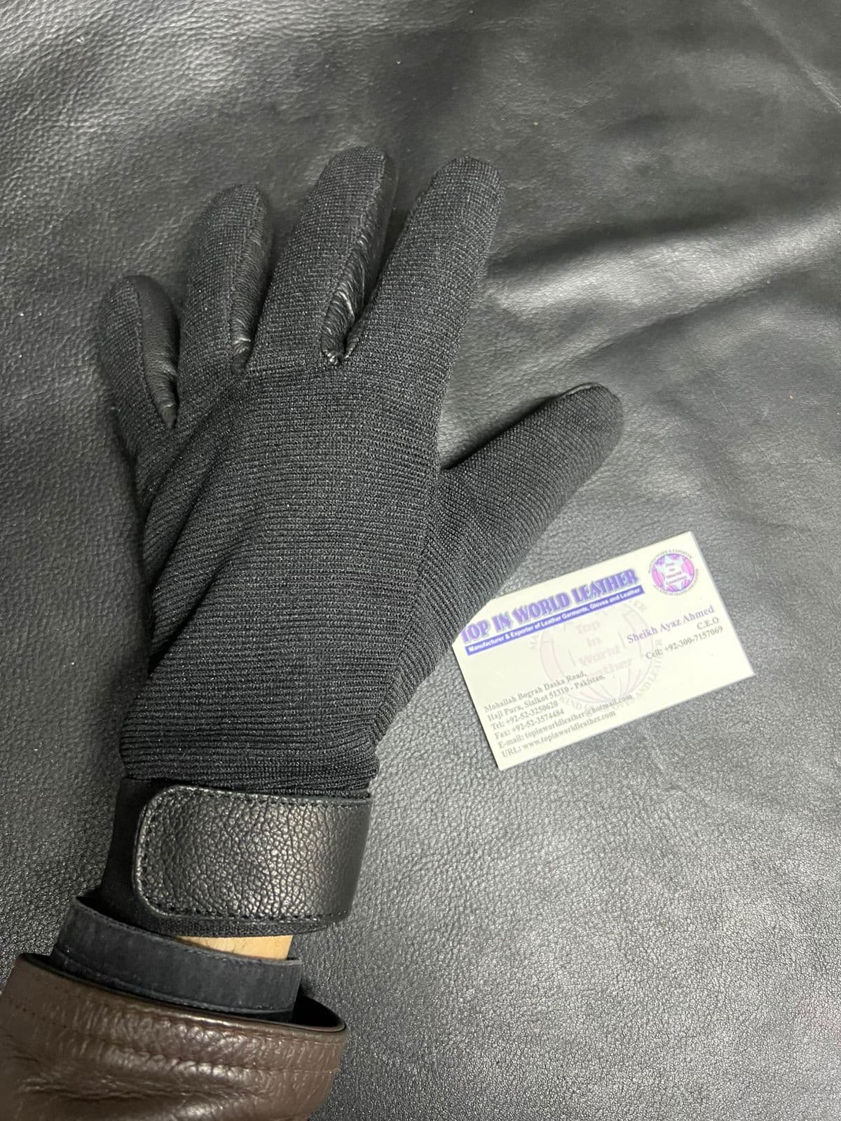 Black Utility Glove
